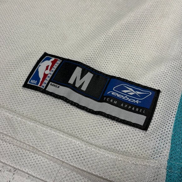 Vintage Reebok NBA Memphis Grizzlies Pau Gasol - Picture 5 of 5